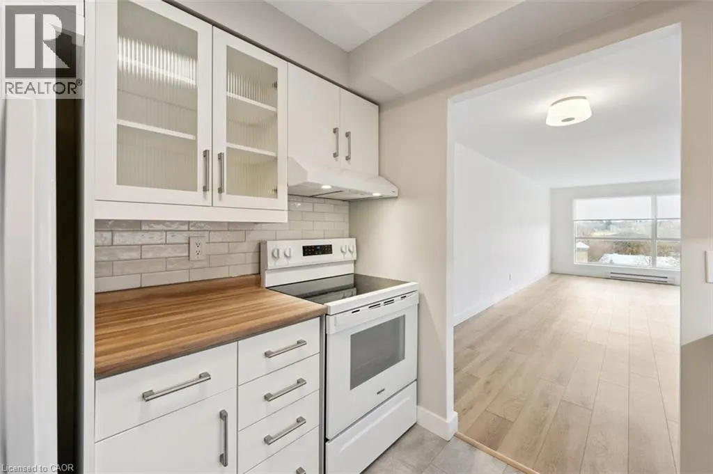 358 WATERLOO Avenue Unit# 902 #902