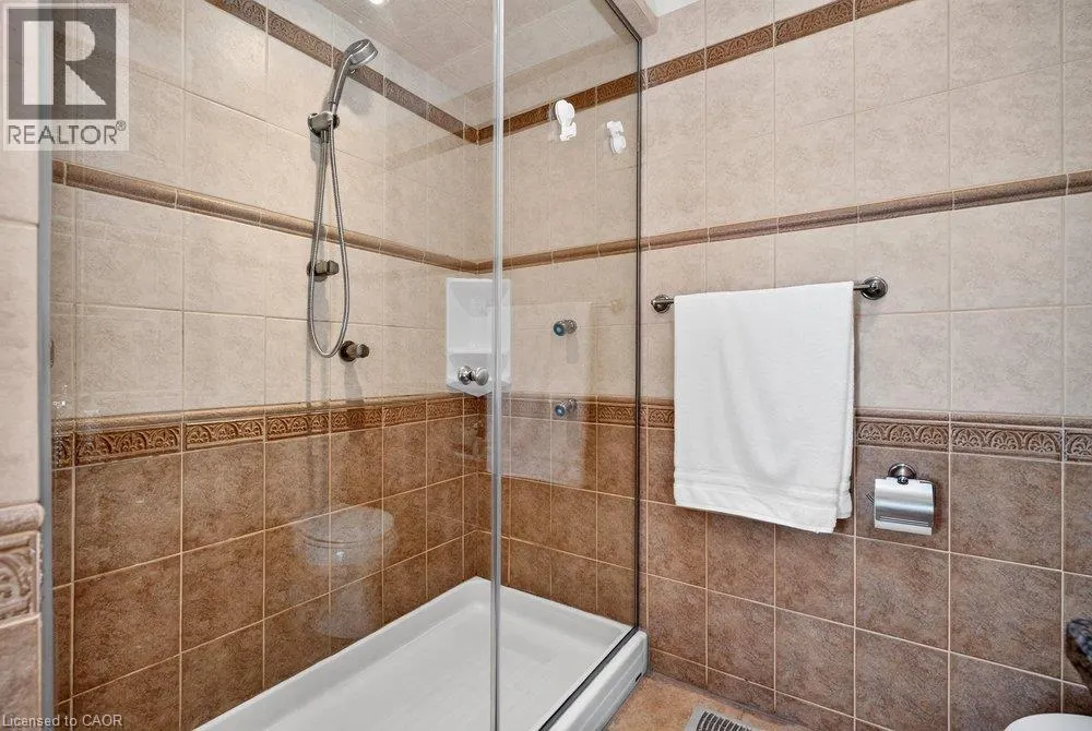 102 BIRCHLAWN Drive