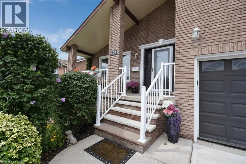 104 GLEN CANNON Drive