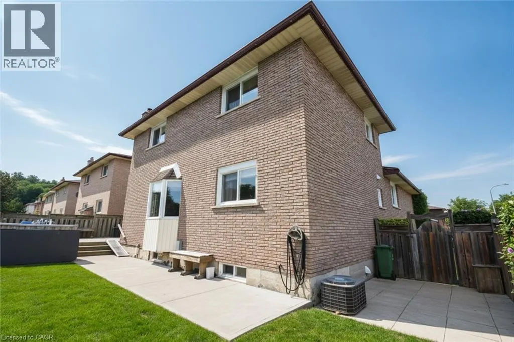 104 GLEN CANNON Drive