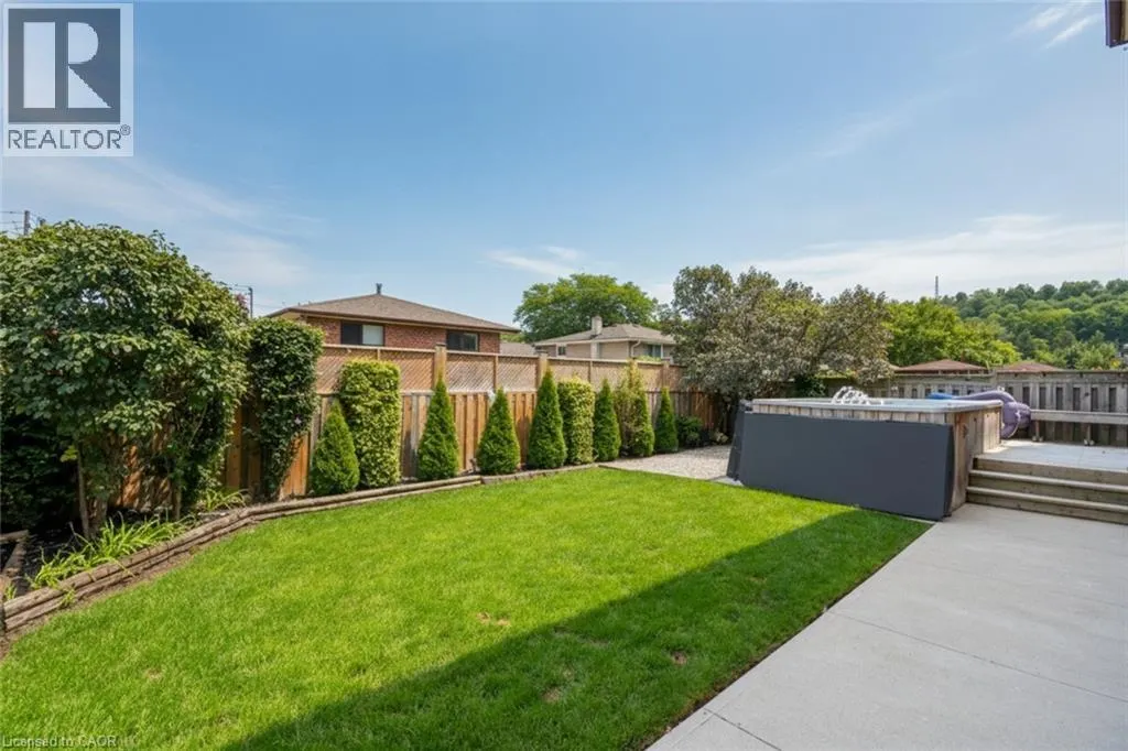 104 GLEN CANNON Drive