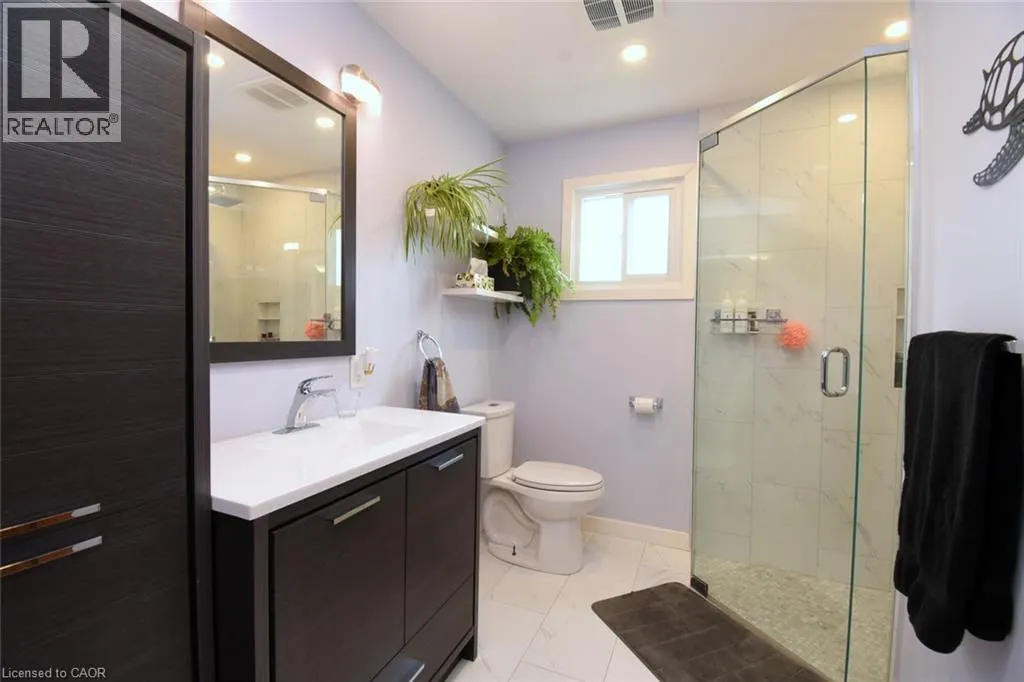 104 GLEN CANNON Drive