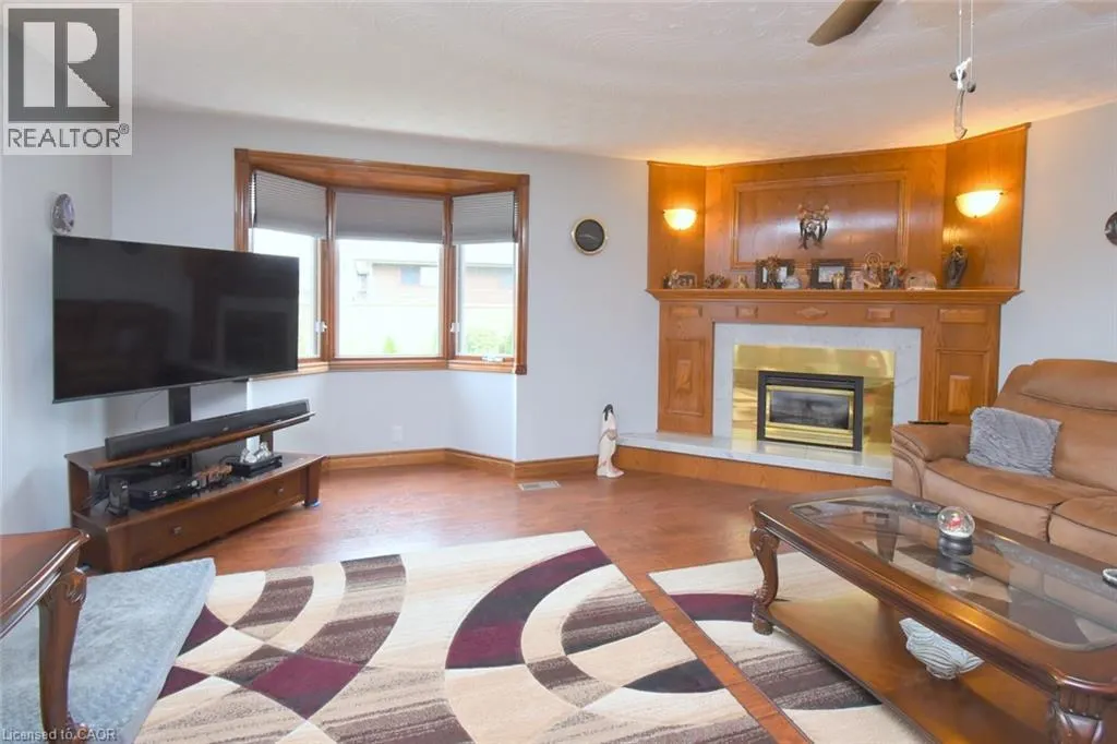 104 GLEN CANNON Drive