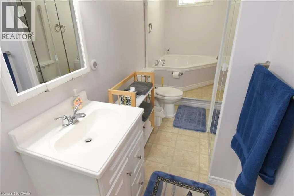104 GLEN CANNON Drive