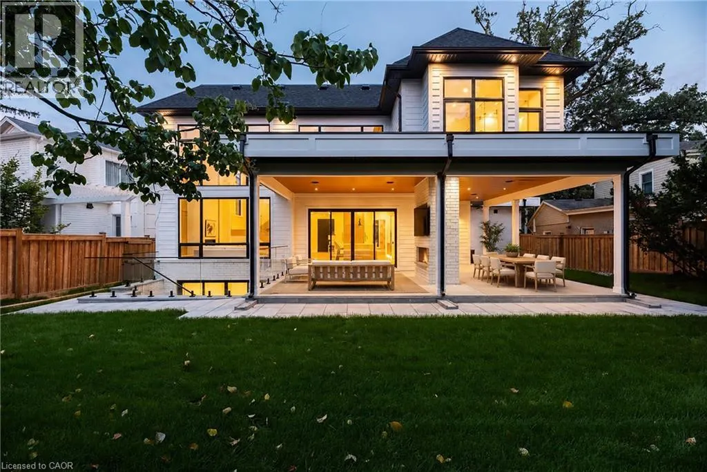 61 HIGHLAND Road