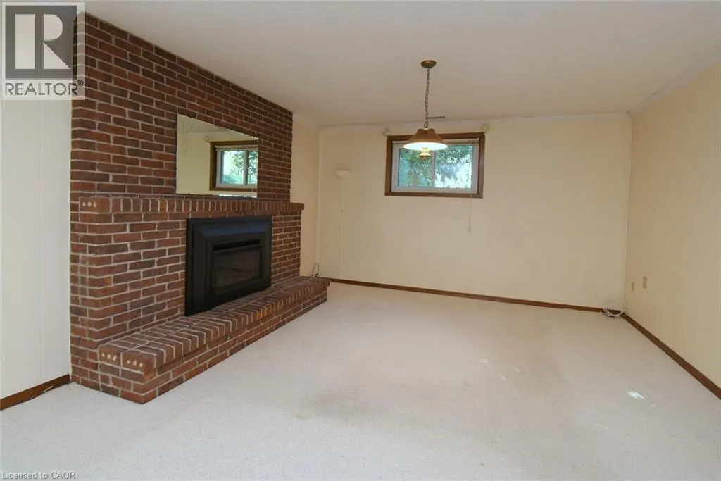 5 ROGERS Road