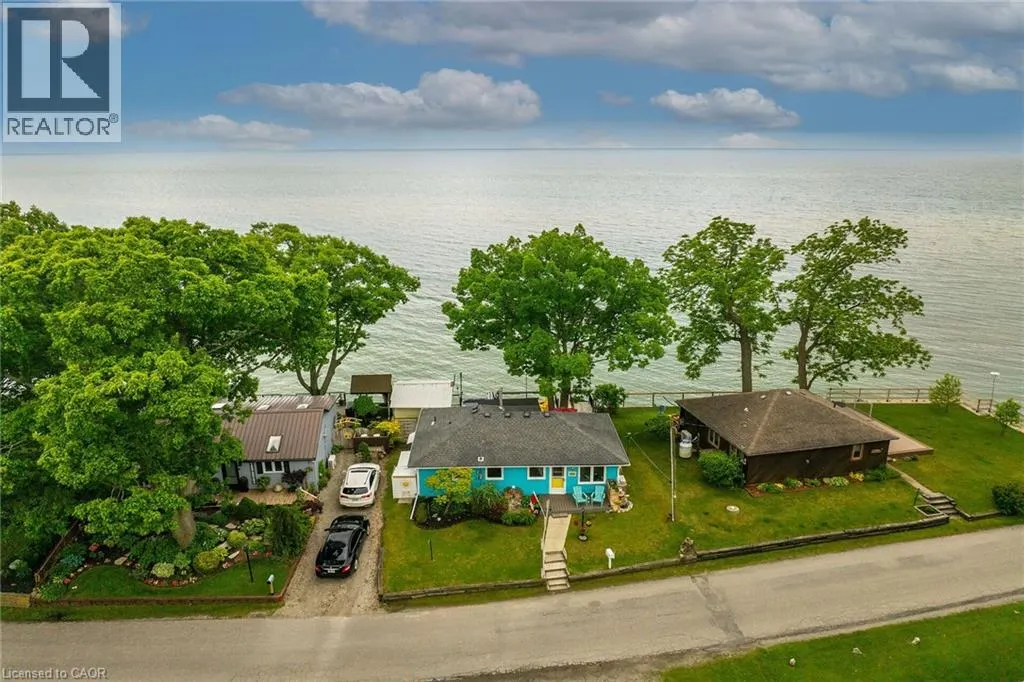 2090 LAKESHORE Road