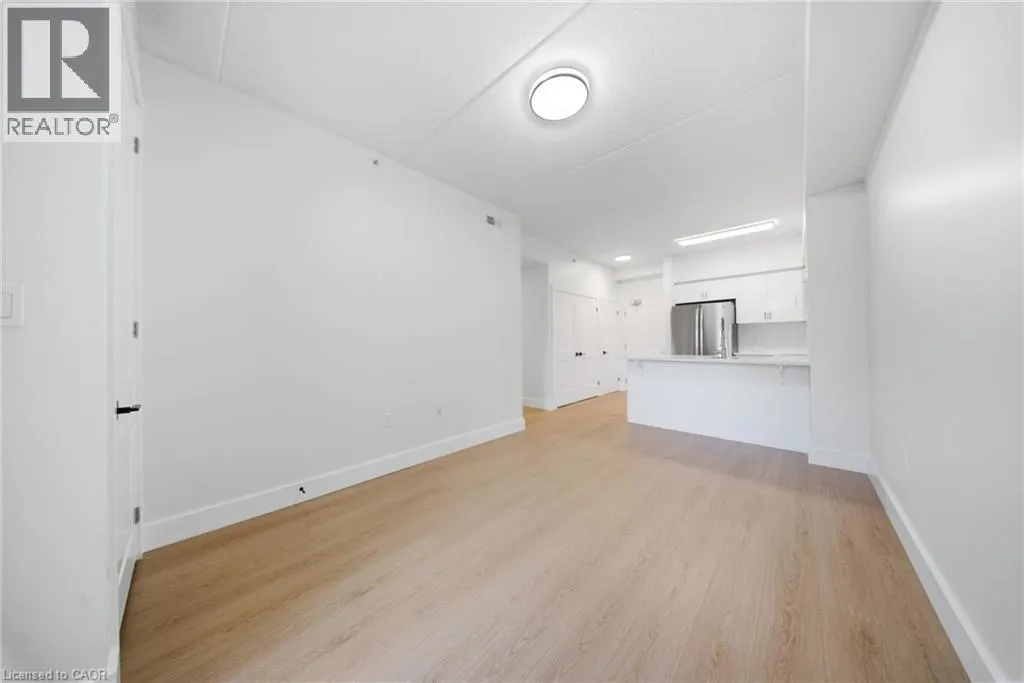 1083 GORDON Street Unit# 204 #204