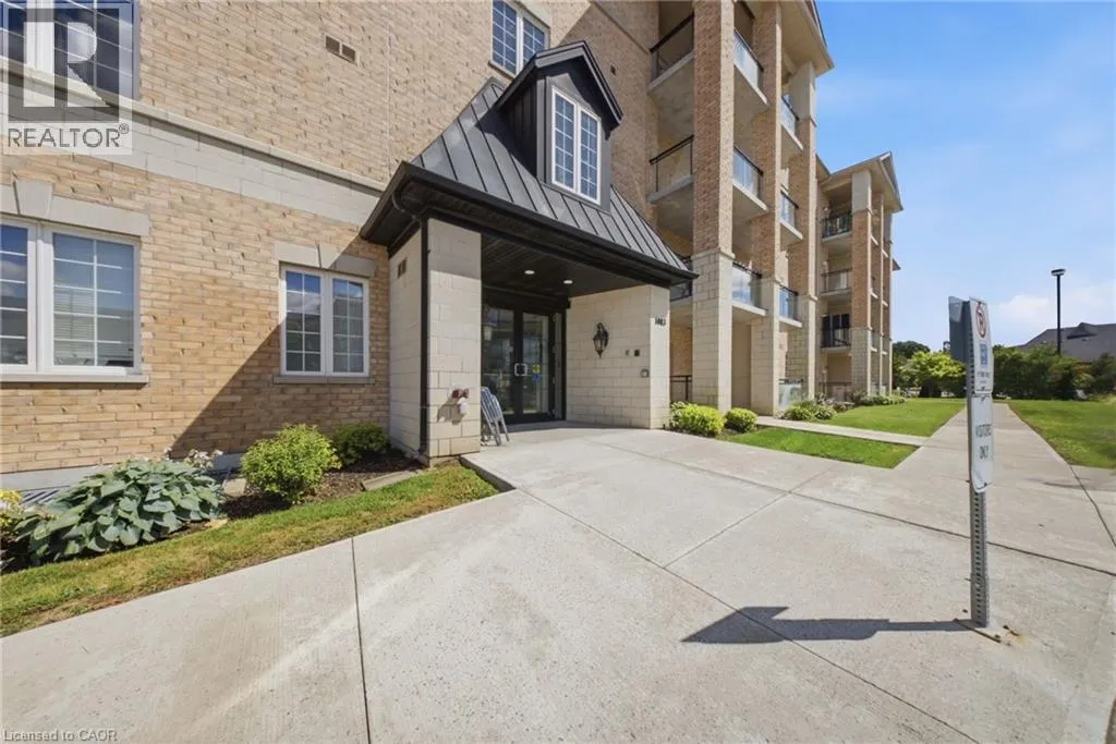 1083 GORDON Street Unit# 204 #204
