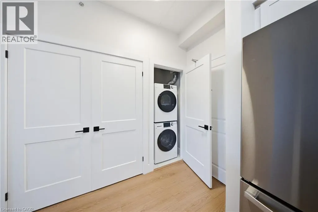 1083 GORDON Street Unit# 204 #204
