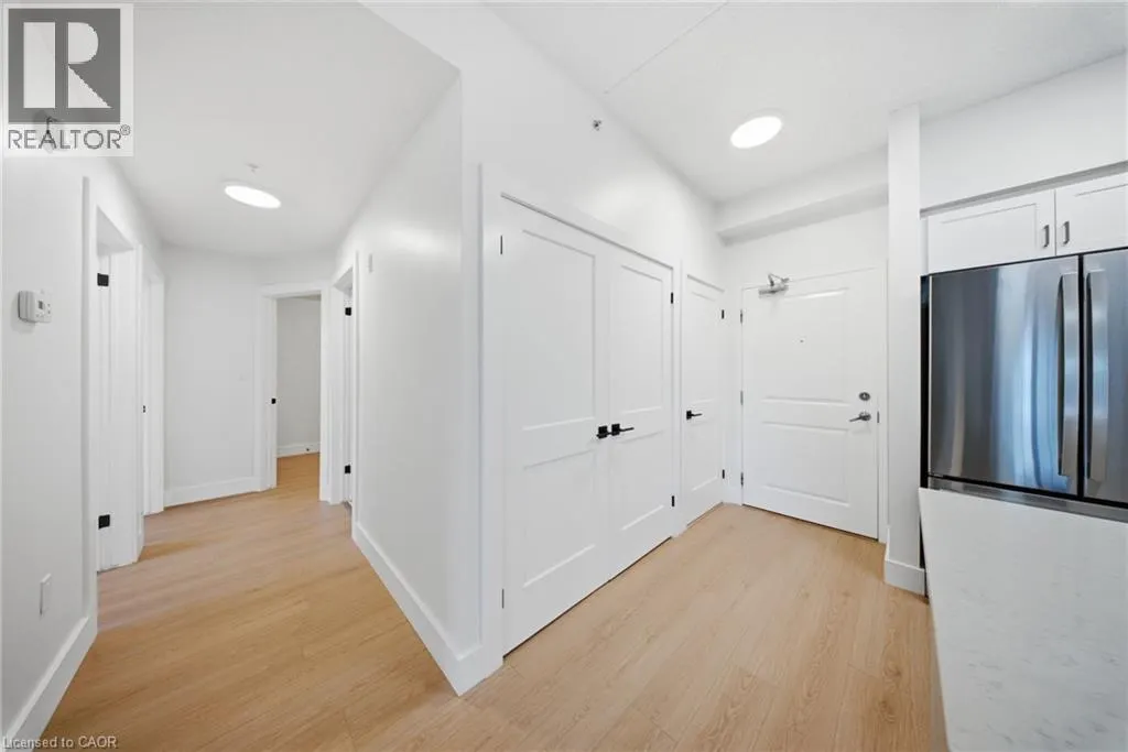 1083 GORDON Street Unit# 204 #204