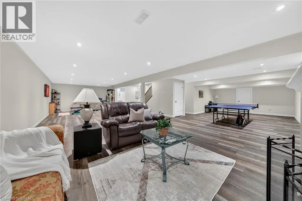 31 SYCAMORE Drive