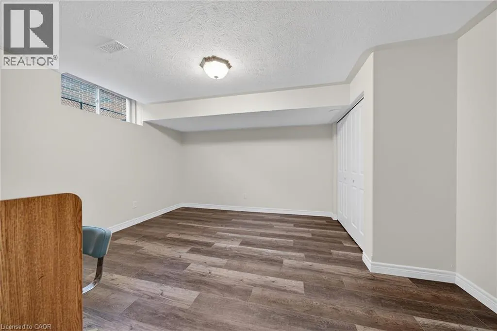 31 SYCAMORE Drive