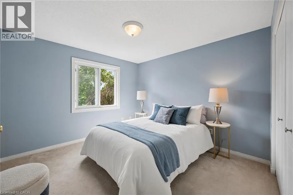 67 APPLE TREE Drive