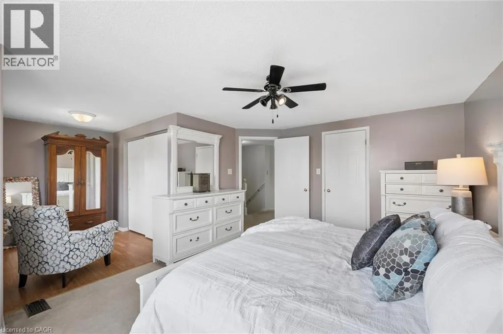 67 APPLE TREE Drive