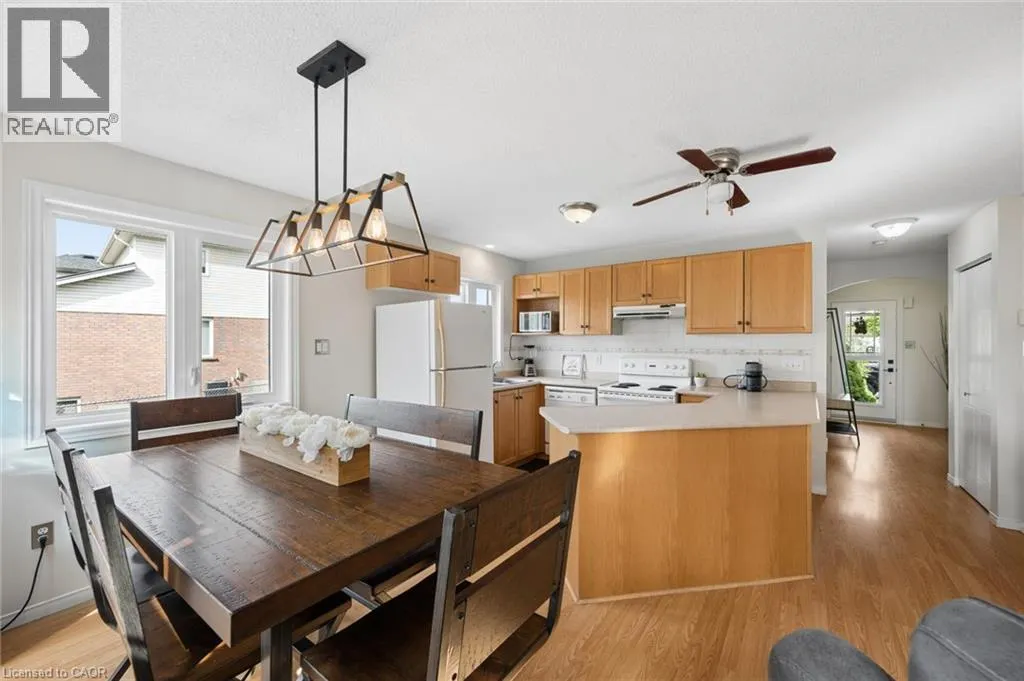 67 APPLE TREE Drive