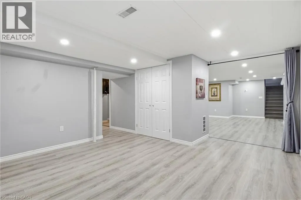 306 ADAMS Avenue