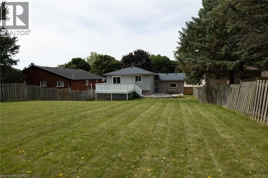 13 FOREST Drive