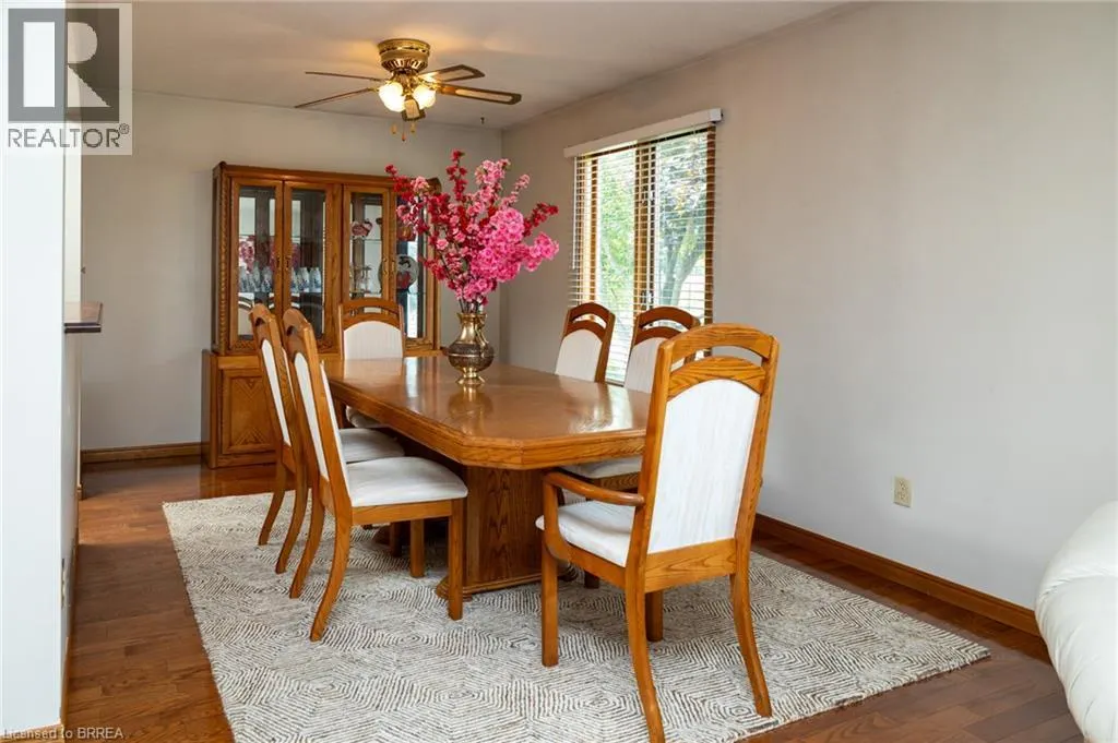 13 FOREST Drive