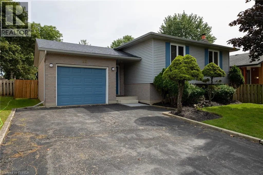 13 FOREST Drive
