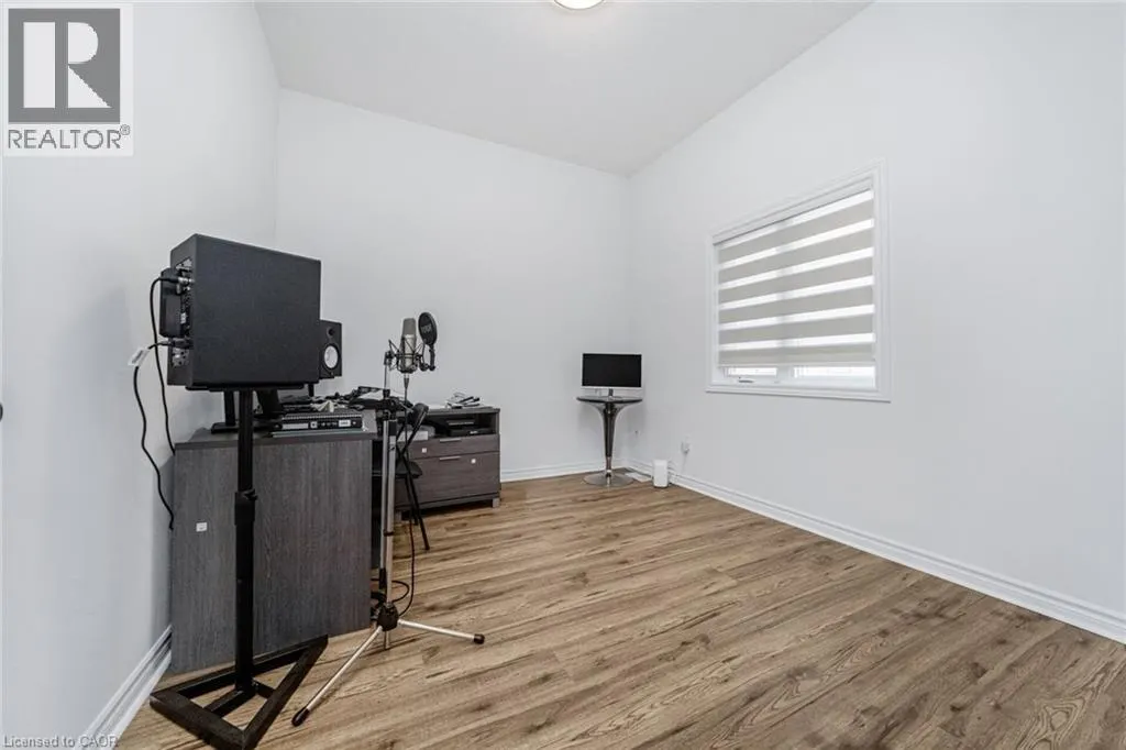 158 SAVANNAH RIDGE Drive