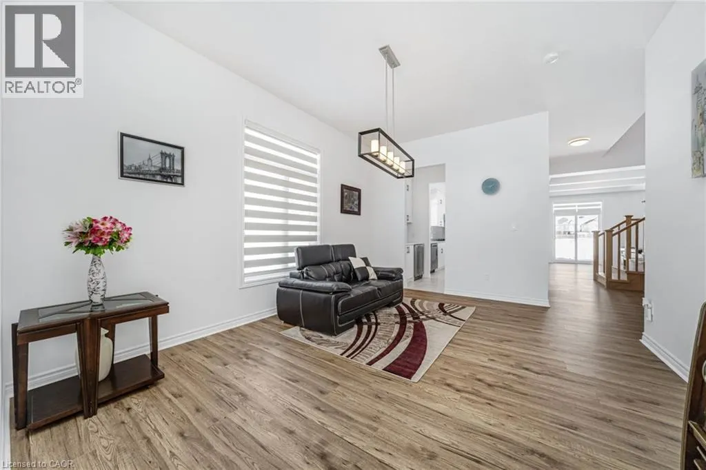158 SAVANNAH RIDGE Drive