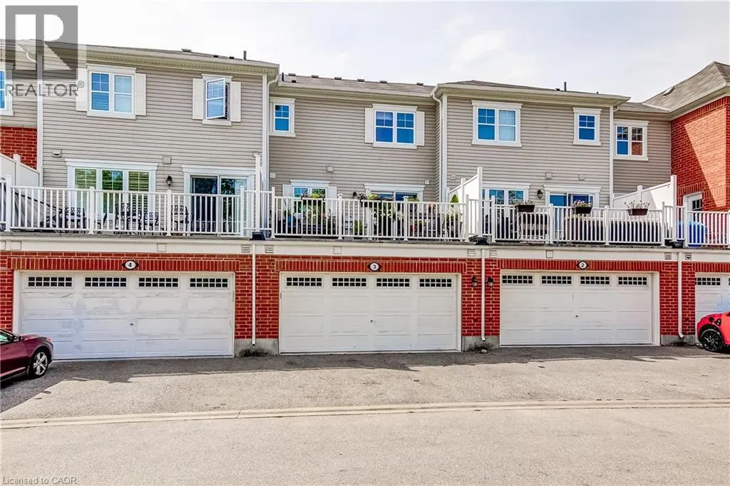 230 AVONSYDE Boulevard Unit# 3 #3