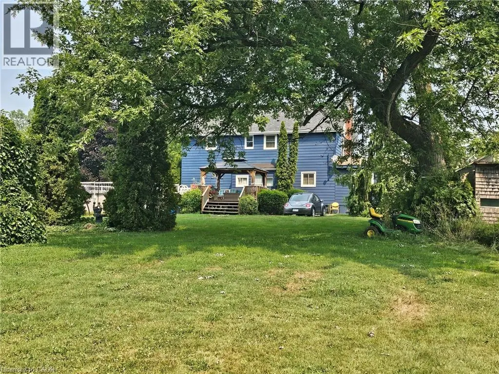2340 WILSON Street W