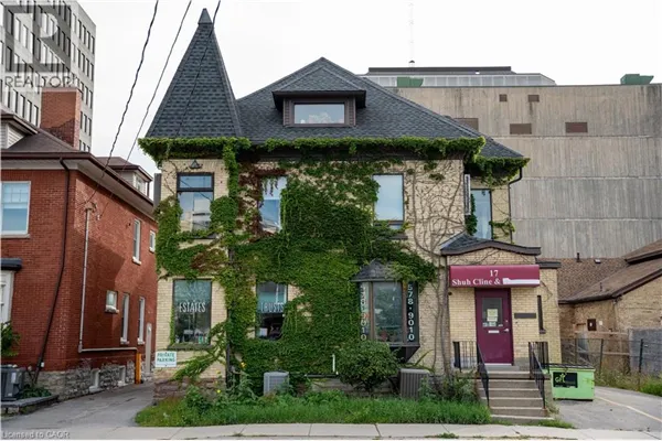 17 WEBER Street W