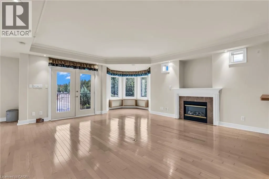 10 BAY Street E Unit# 307 #307