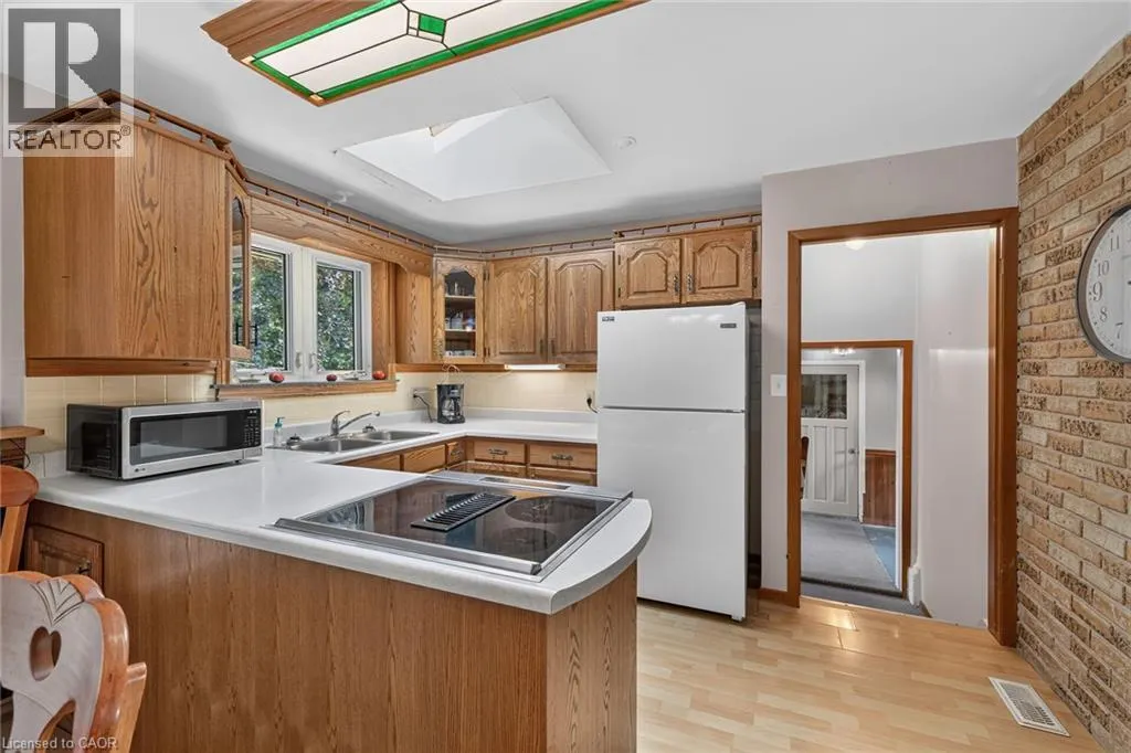 126 CONCESSION Road E