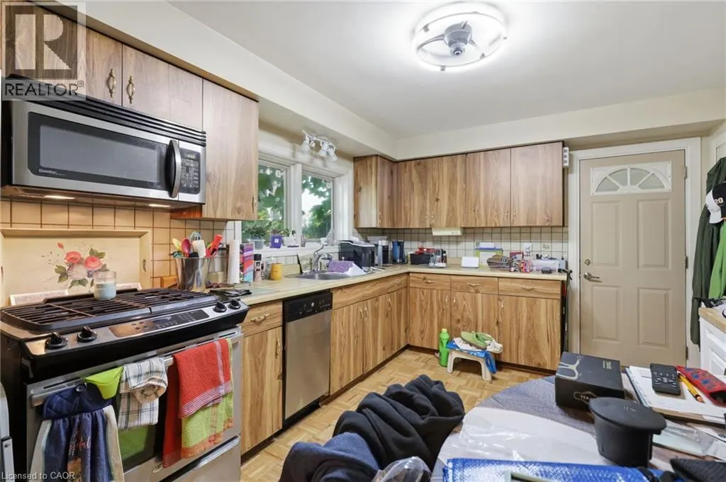 356 THOMPSON Road