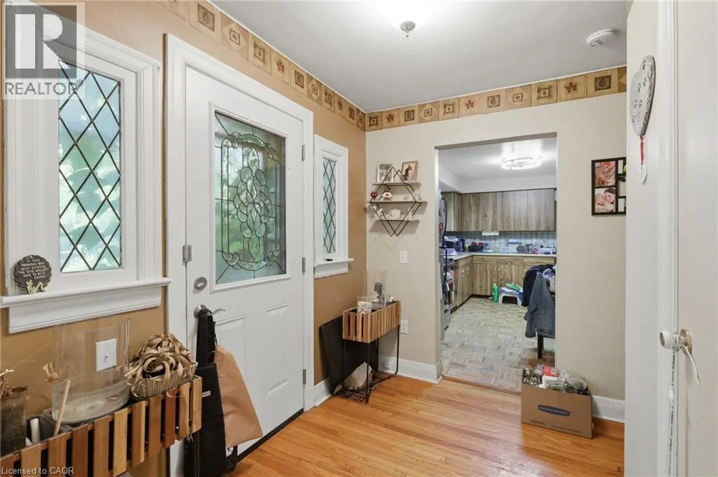 356 THOMPSON Road