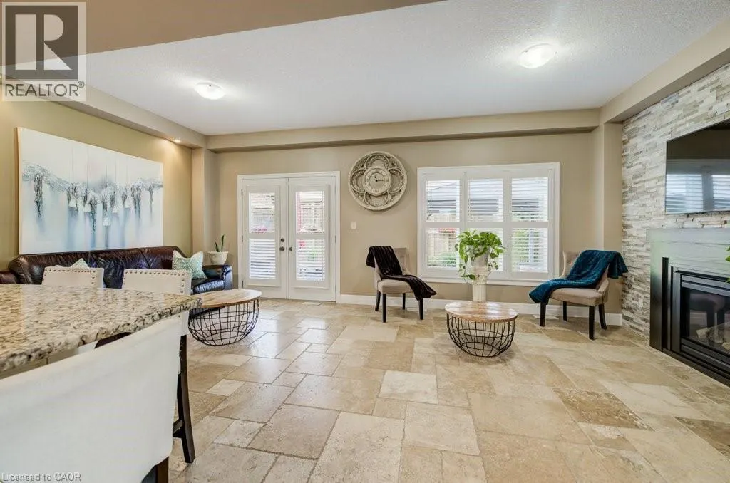 300 WATERVALE Crescent