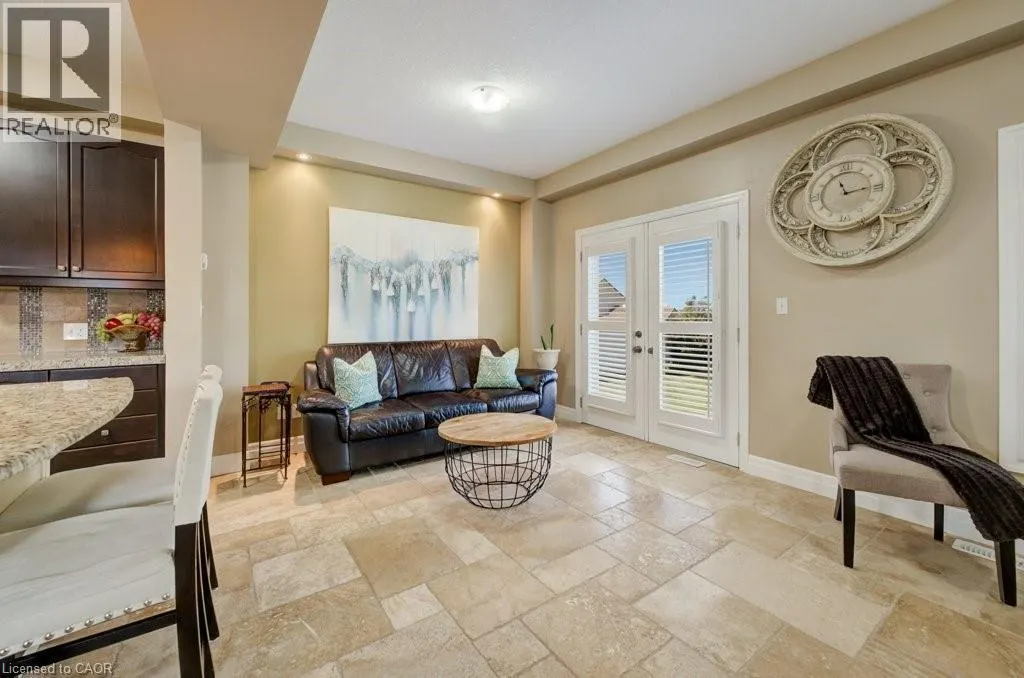 300 WATERVALE Crescent