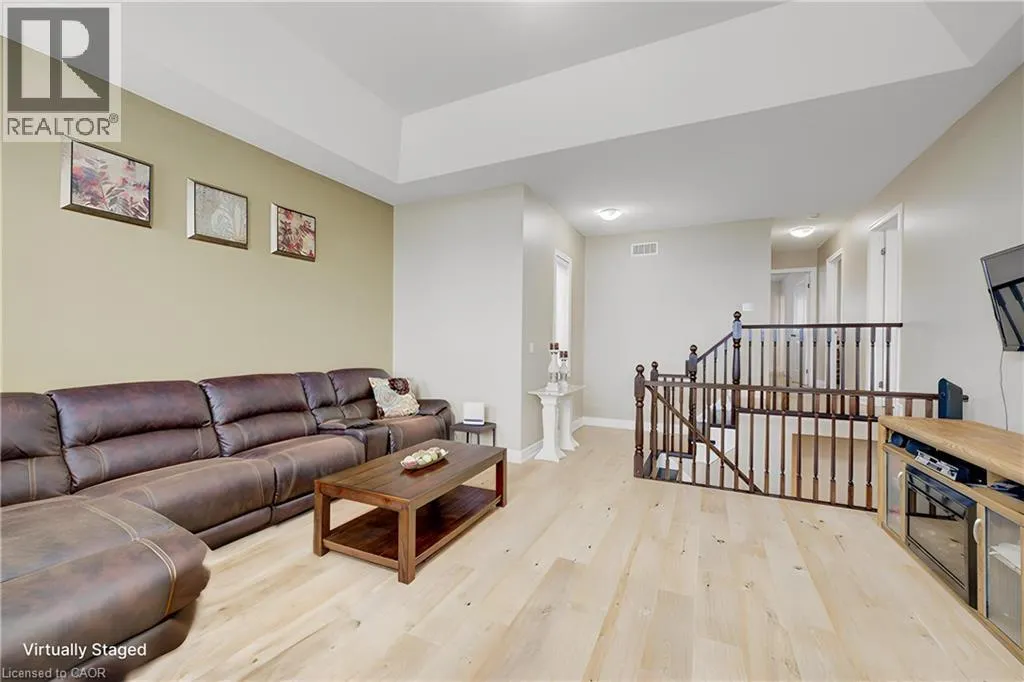 300 WATERVALE Crescent