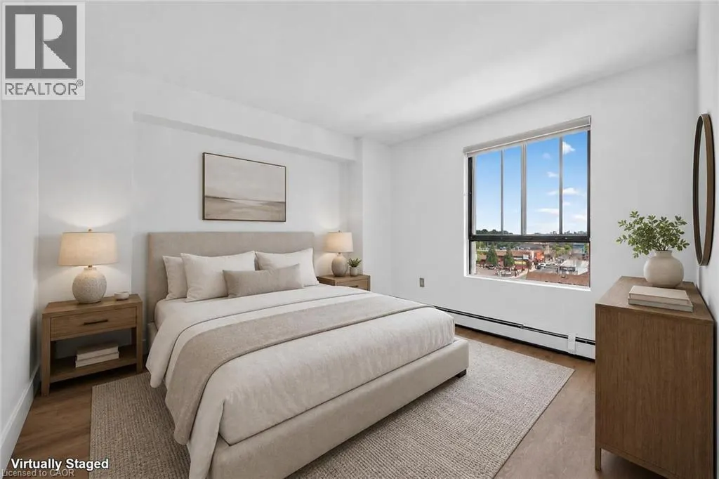 10 JOHN Street W Unit# 409 #409