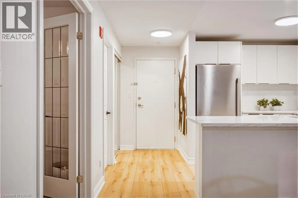 262 DUNDAS Street E Unit# 111 #111