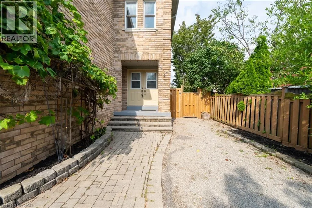 2031 WESTREE Drive