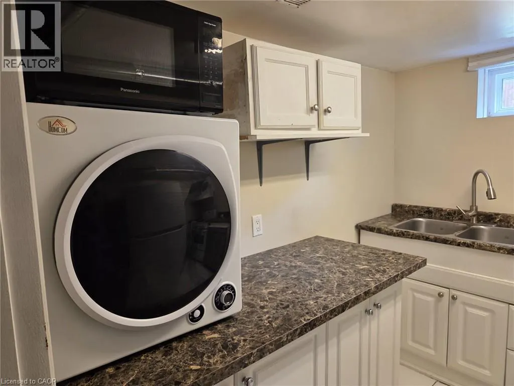 32 BIRCHPARK Drive Unit# Lower #Lower