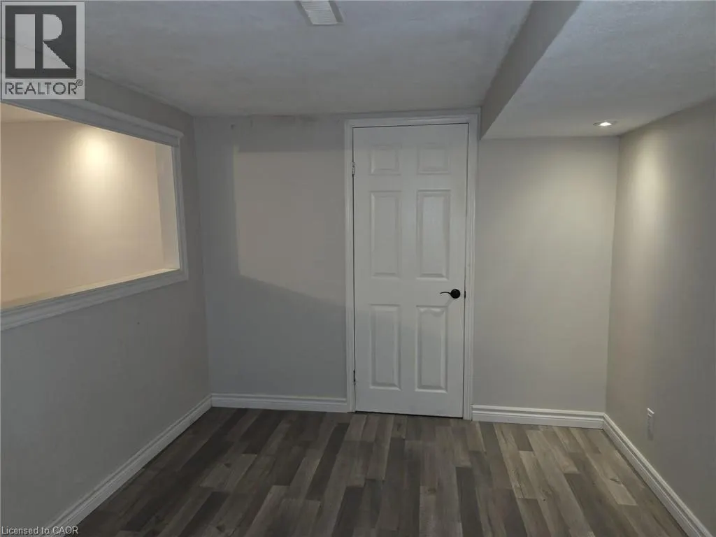 32 BIRCHPARK Drive Unit# Lower #Lower