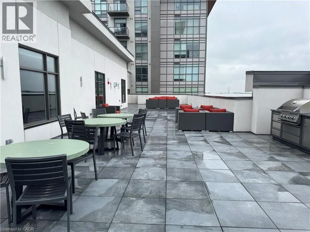 460 E DUNDAS Street Unit# 709 #709