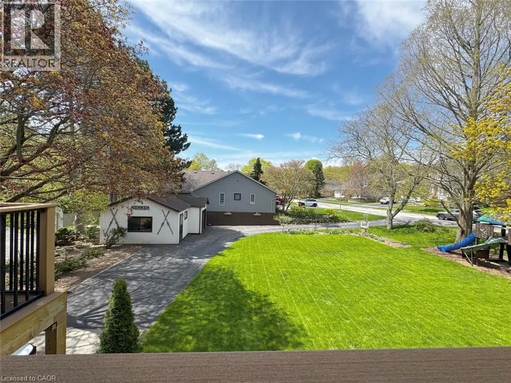 81 THOMSON Drive