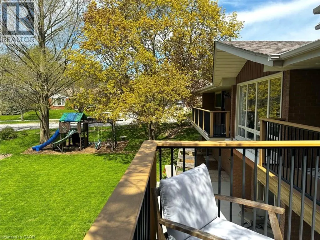 81 THOMSON Drive