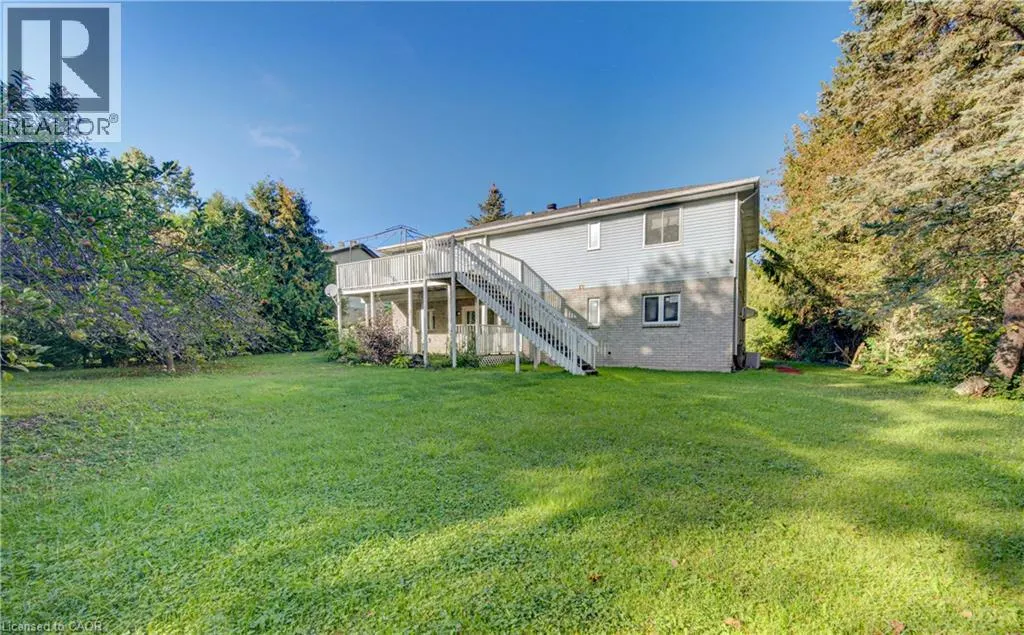 11 BROCK Road S