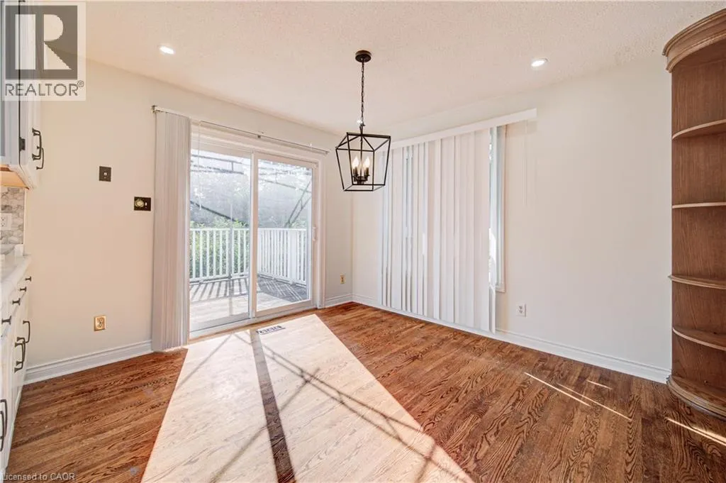 11 BROCK Road S