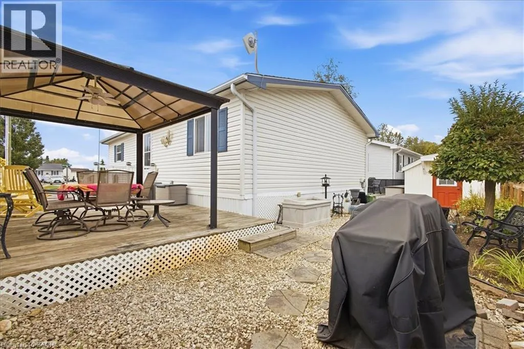 3 WALNUT WAY PVT