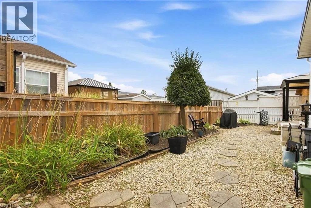 3 WALNUT WAY PVT