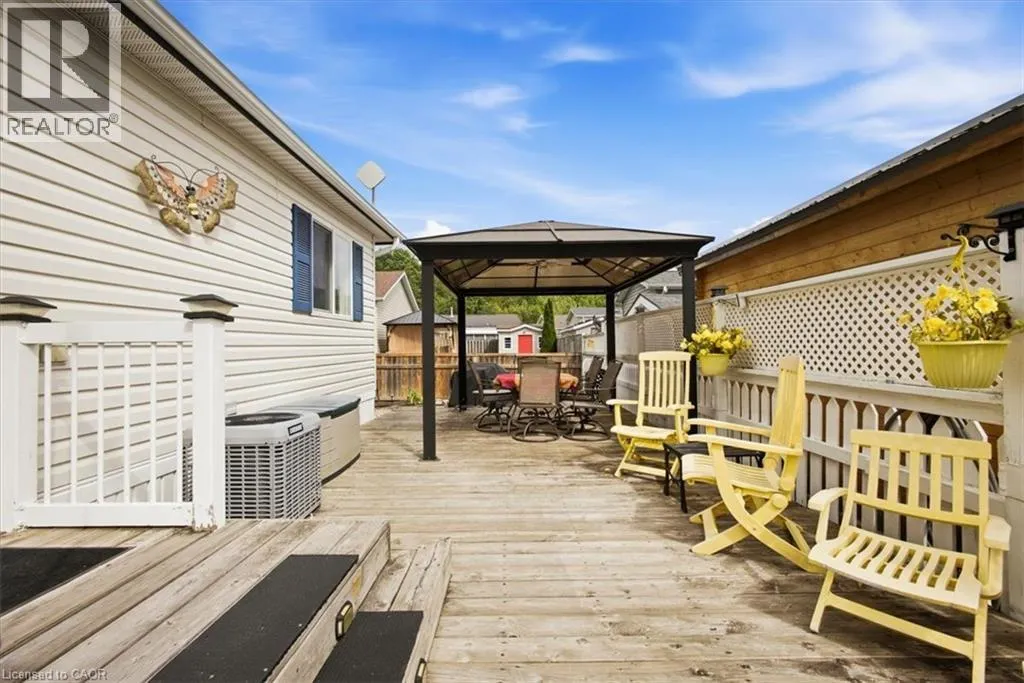 3 WALNUT WAY PVT