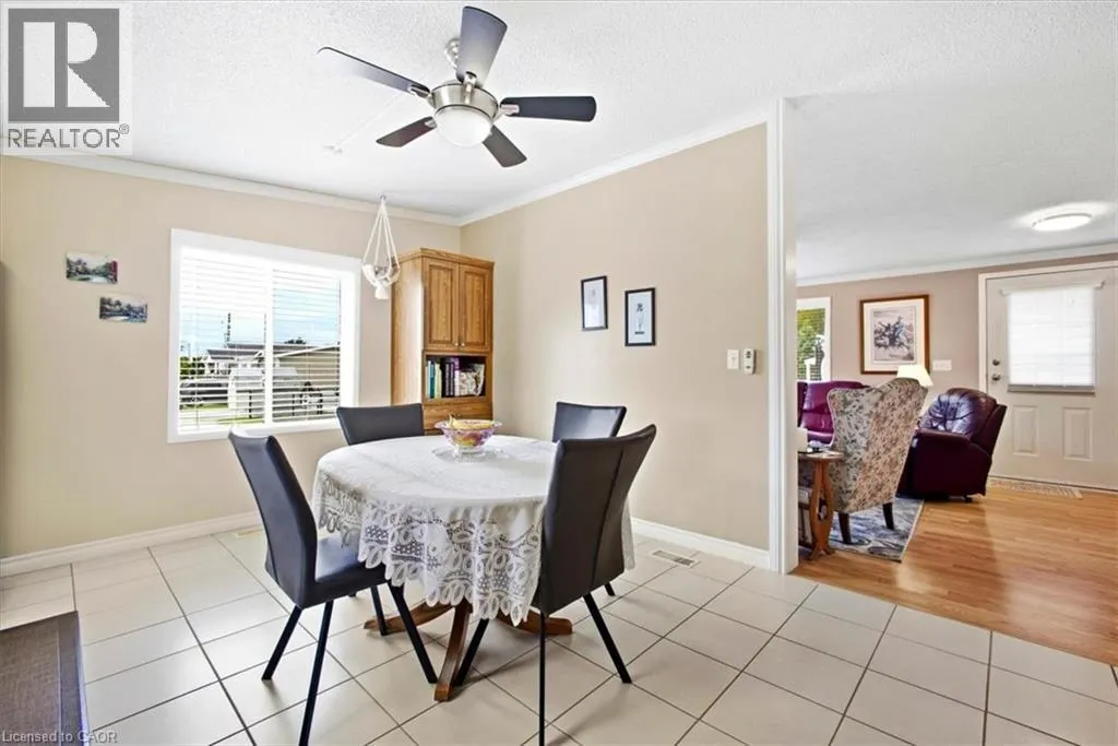 3 WALNUT WAY PVT